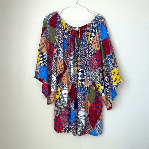 kye mi Pants - Paisley print romper boat neck 3/4 sleeve semi sheer, pocket shorts size M